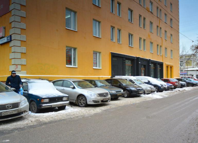 Судакова Плаза: Вид паркинга
